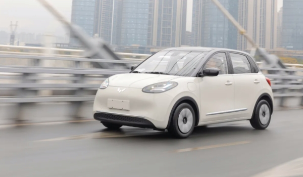 五菱缤果电动车2023款价格 新车售价5.98万元起(电动车型)