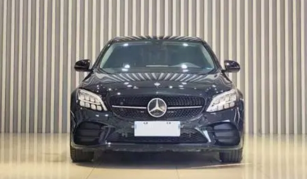 奔驰c260l新车2023款 23款新车售价35.43万元（1.5T动力好）