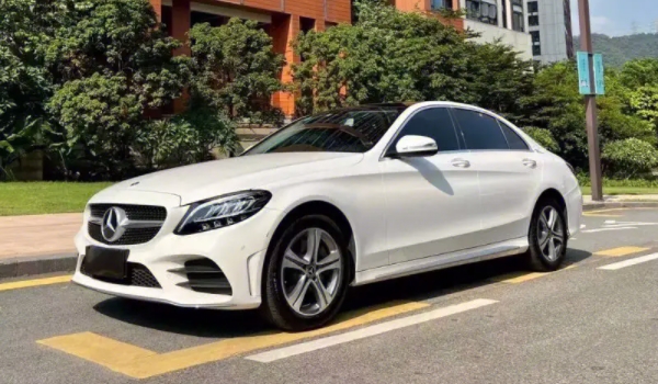 奔驰c260l新车2023款 23款新车售价35.43万元（1.5T动力好）