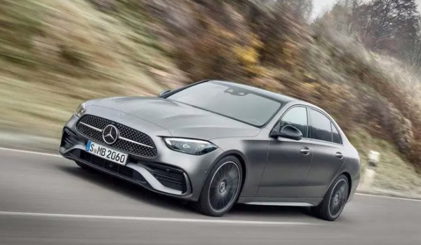 奔驰c260l新车2023款 23款新车售价35.43万元（1.5T动力好）