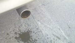 汽车排气管喷水怎么回事 属于正常情况(不需要进行处理)