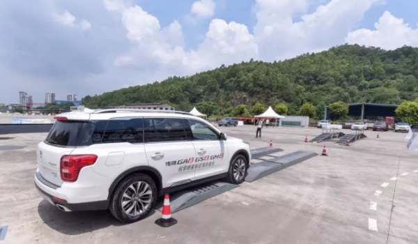 汽车试驾需要什么条件 需持有机动车驾驶证（否则无法驾驶）