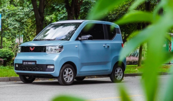 五菱宏光MINI几座车 是4座车型(2022款和2024款在售)