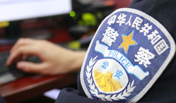 交警报警电话是多少 122或12122（根据路段来进行区分）