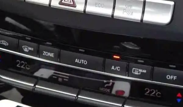 车上空调auto按键是什么意思 自动空调(使用效果很不错)