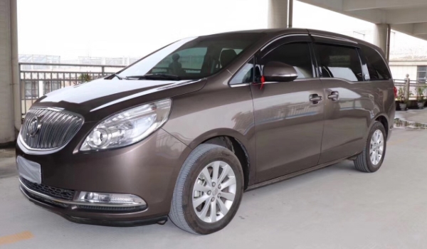 别克GL8MPV2.4L版报价 厂商指导价格:30.99-30.99万元(该款停产停售)