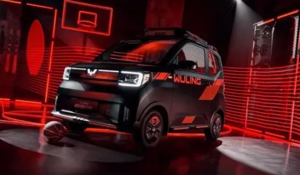 2024款宏光MINIEV版报价 厂商指导价格是3.28-9.99万元