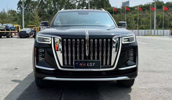 国产全尺寸suv哪个最大? 尺寸最大的是红旗LS7